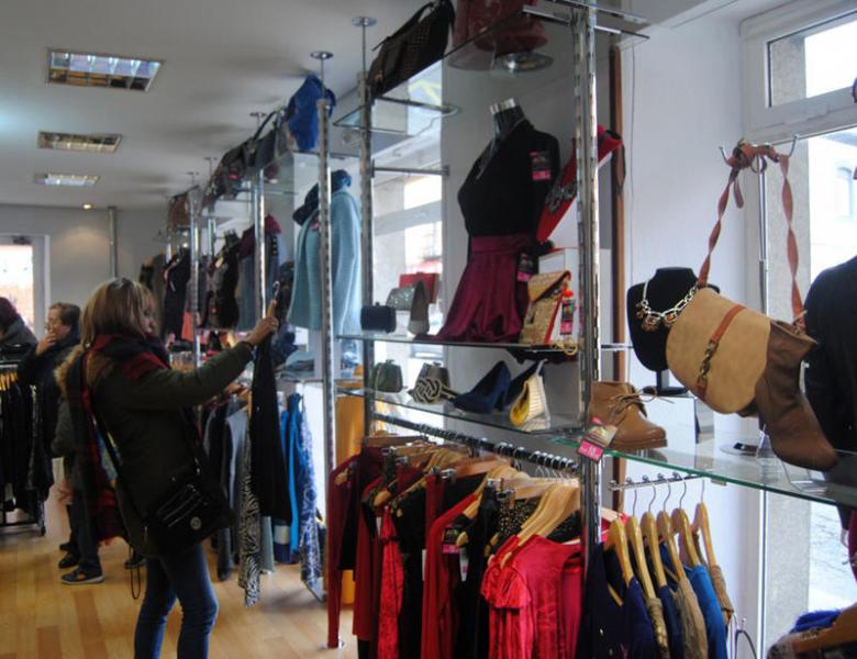 TIENDAS MAXIDIEZ INAUGURAN FRANQUICIA EN VALENCIA