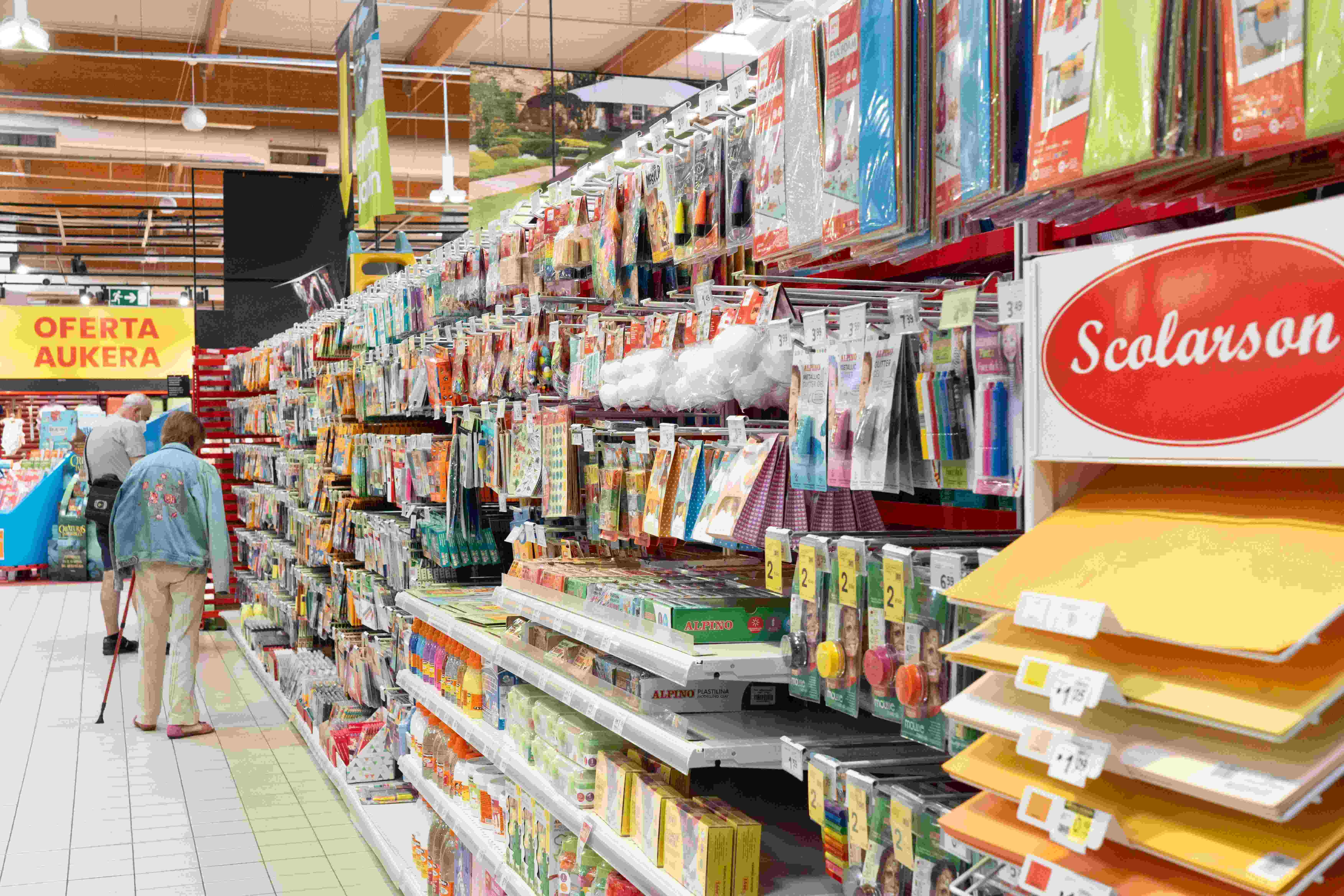 En septiembre, los hogares españoles elevan un 7% su gasto en la vuelta al cole