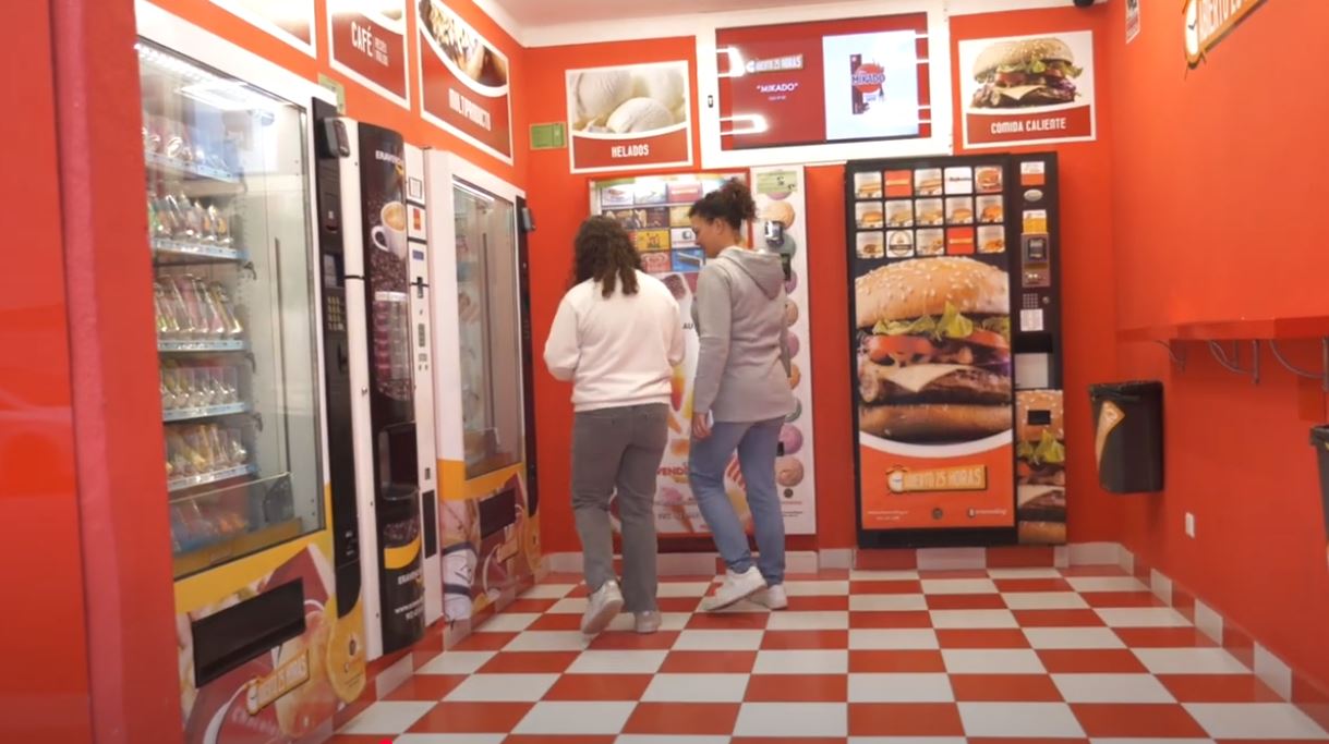 Nueva apertura de nuestras tiendas ABIERTO-25-HORAS. 