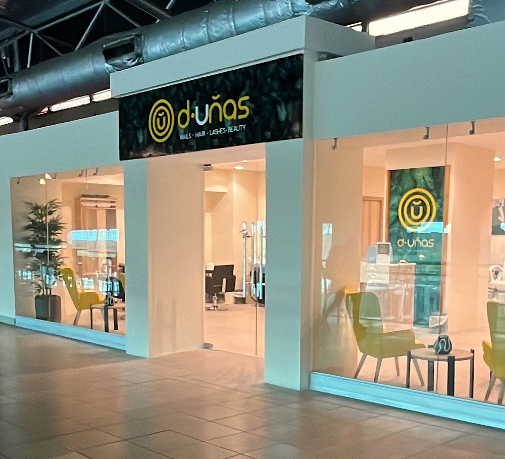 d-uñas abre un salón de “altos vuelos”  en el Aeropuerto de Tocumen, en Panamá