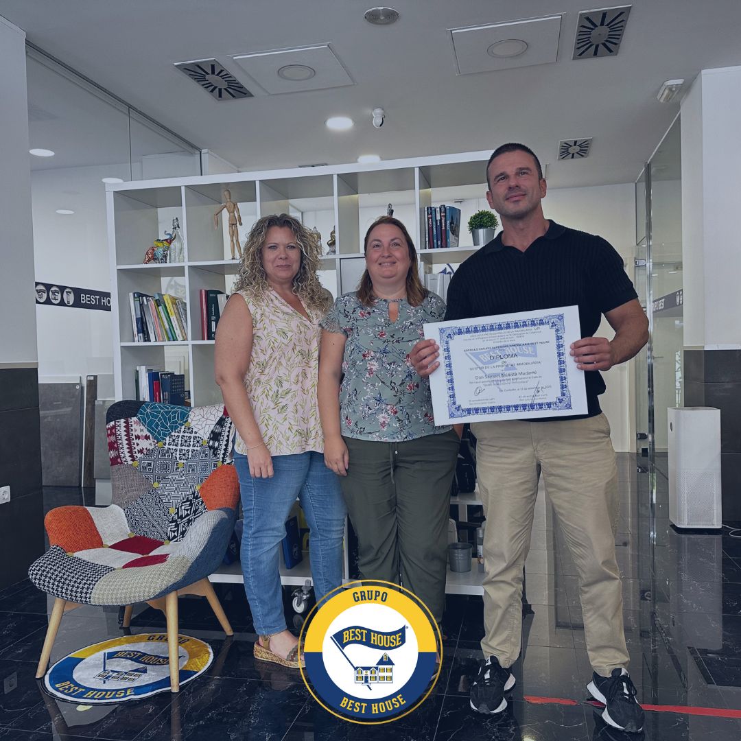 Best House abre nueva franquicia en Calafell con Samuel Bautista al frente