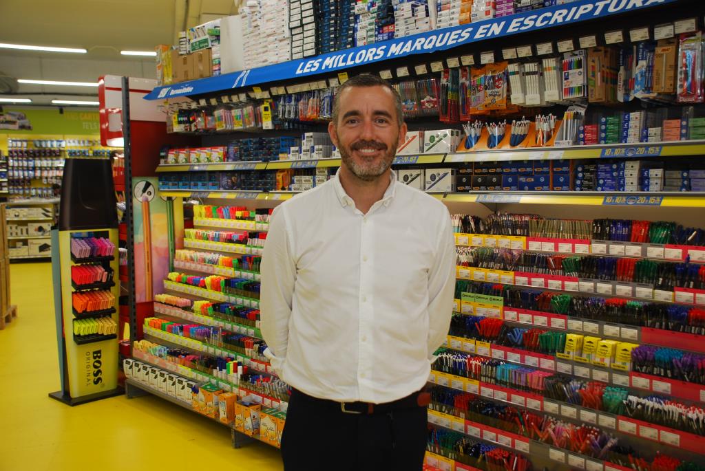 Bureau Vallée estrena con éxito en Vilanova el nuevo modelo de tienda que implantará en el resto del país