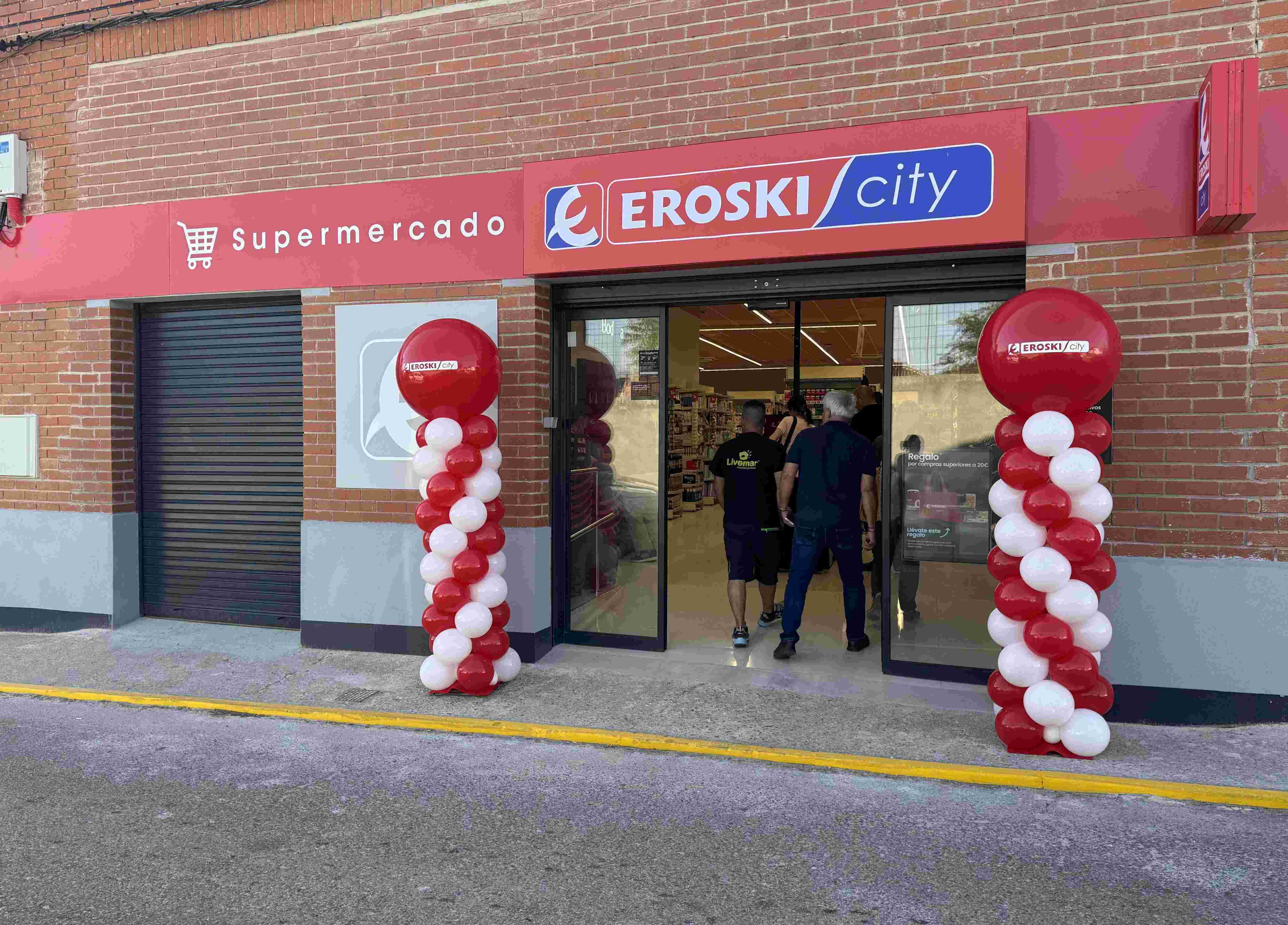 EROSKI inaugura un nuevo supermercado franquiciado en Novés, Toledo