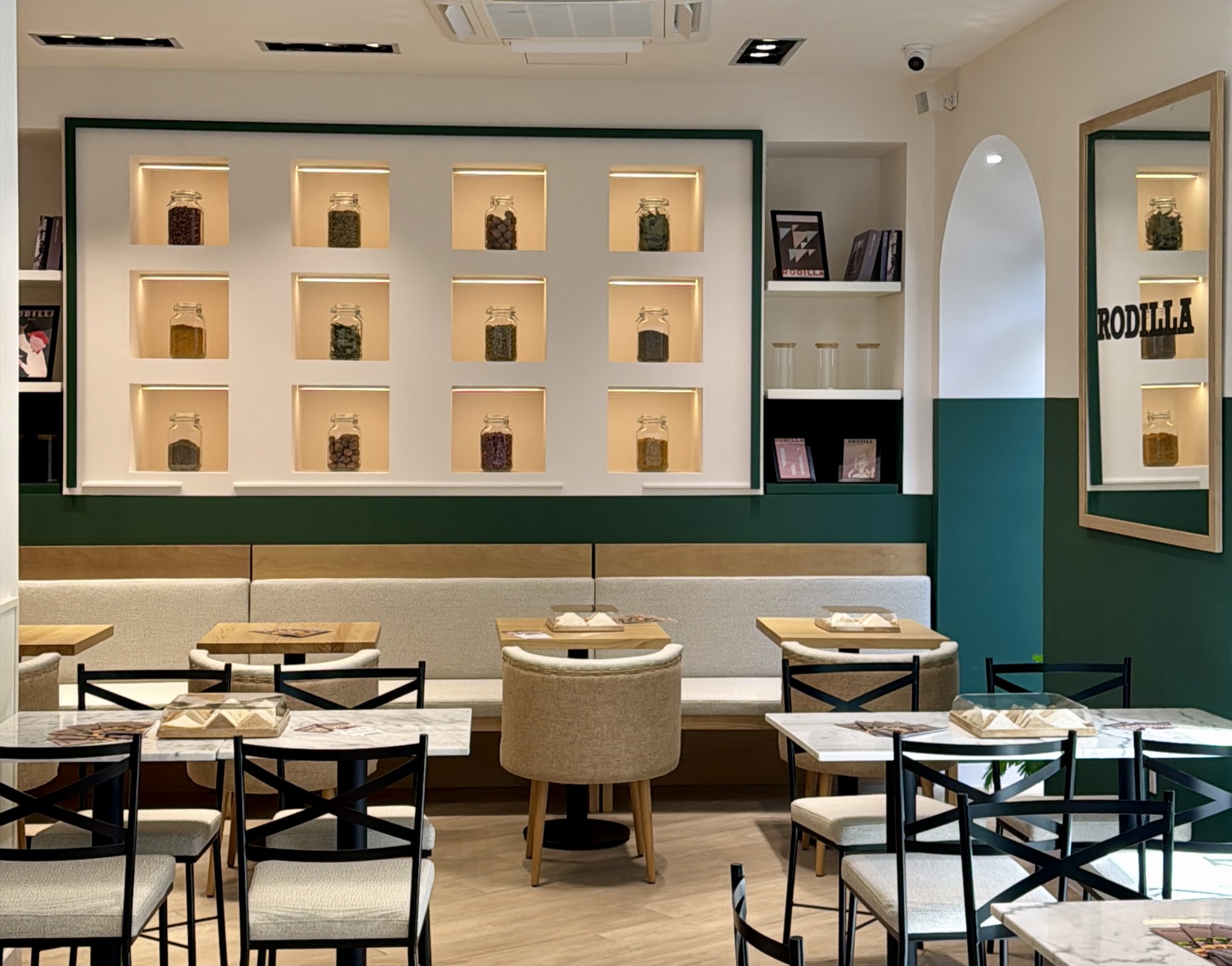 Rodilla aterriza en Gibraltar con su primer restaurante franquiciado