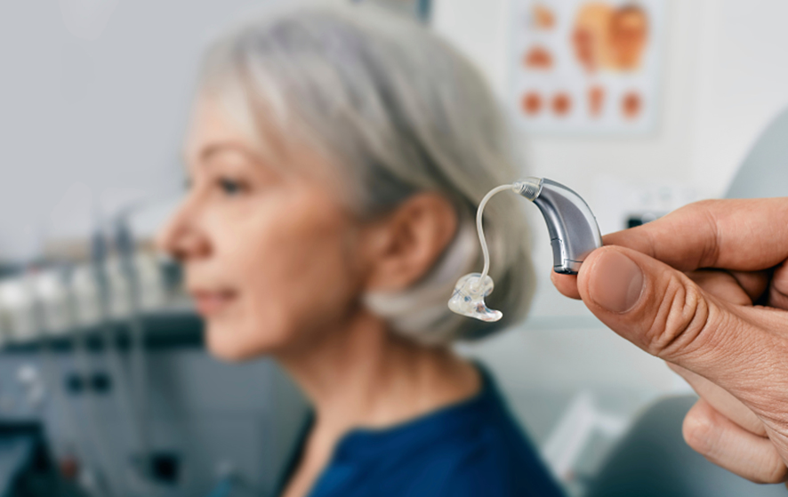 Perfectvisions & Audioperfect: Innovación en la Adaptación de Audifonos