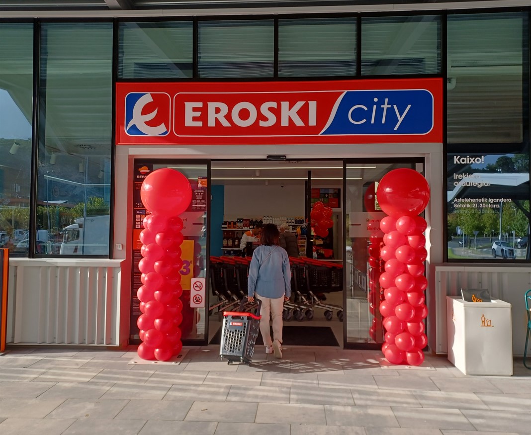 EROSKI INAUGURA UN NUEVO SUPERMERCADO FRANQUICIADO EN IRÚN