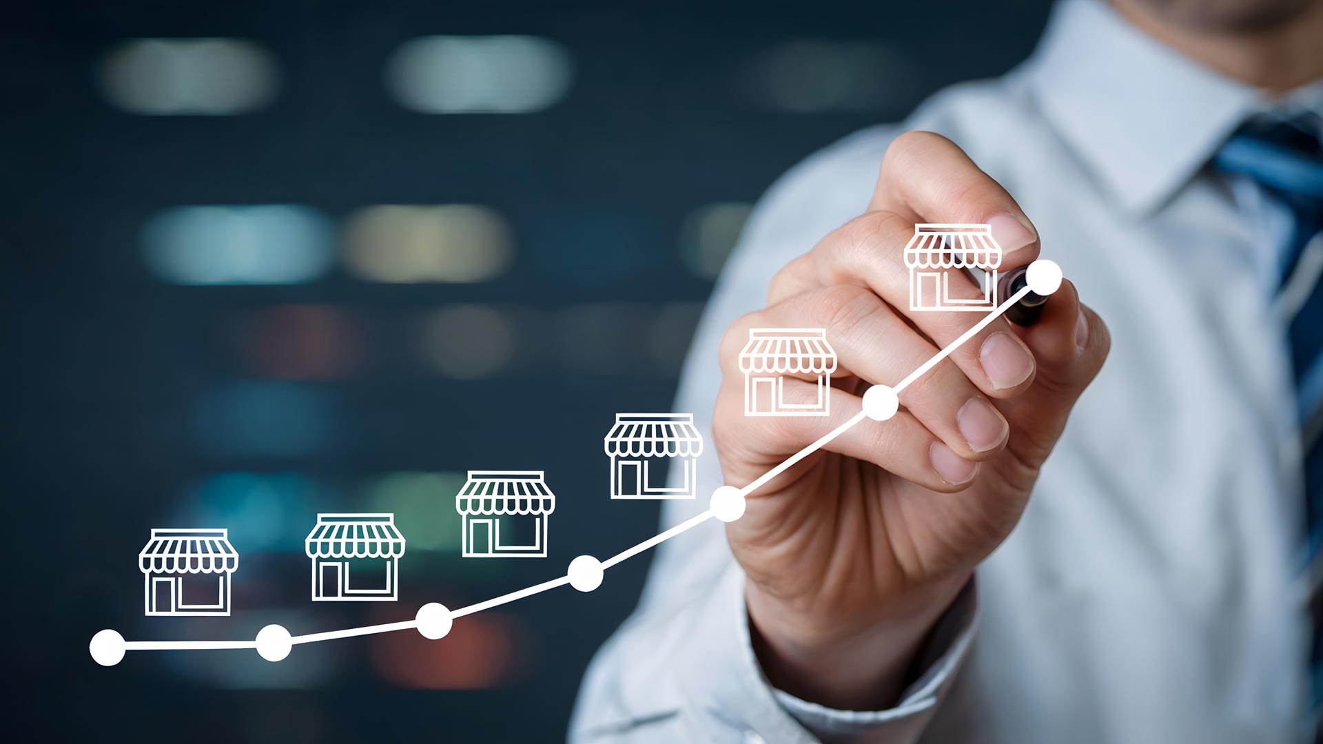 CEU Andalucía y FranquiShop lanzan un programa especializado para formar a los futuros expertos en franquicia