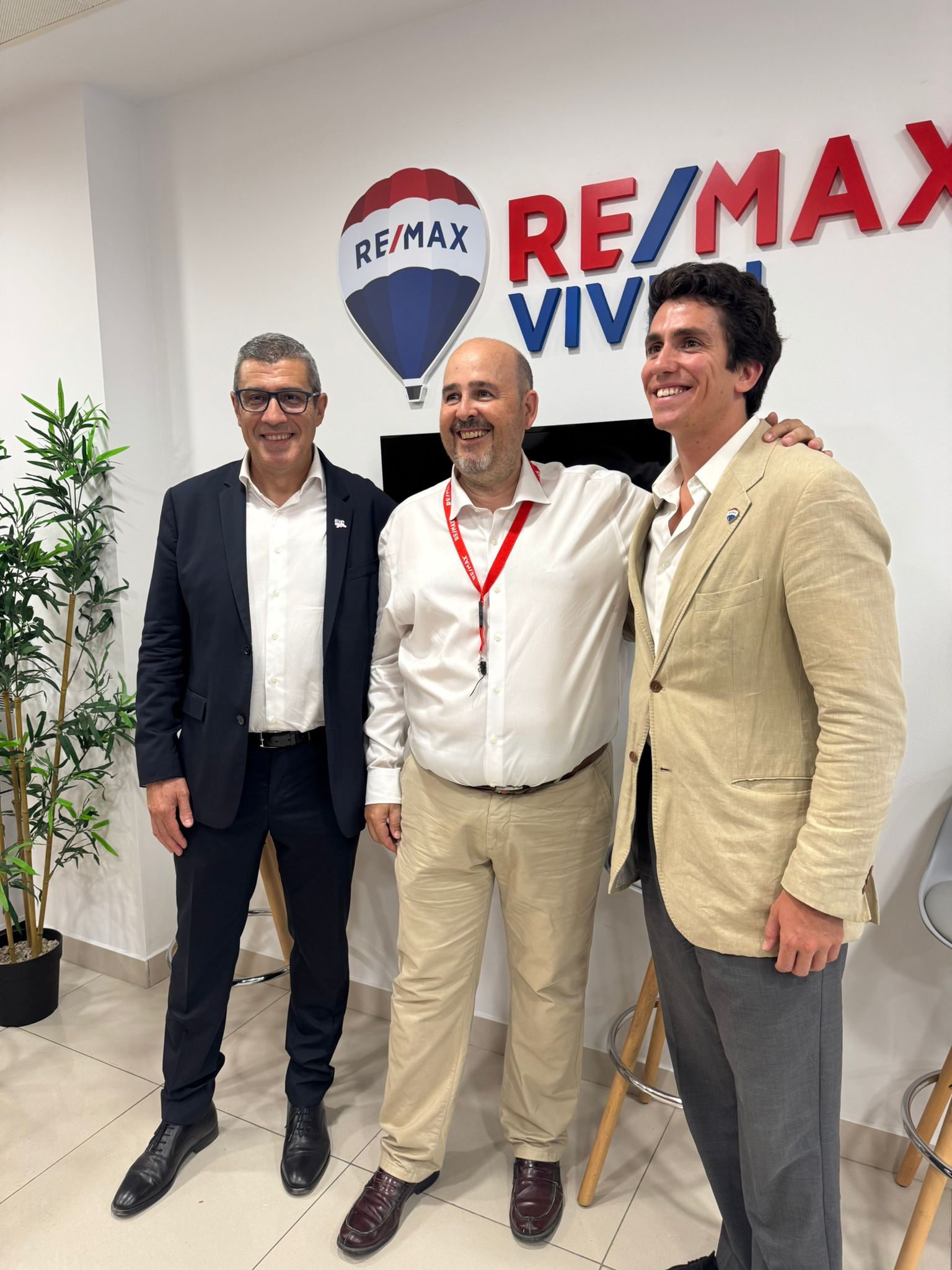 REMAX ESPAÑA ABRE NUEVA OFICINA EN LA LOCALIDAD BARCELONESA DE VILANOVA I LA GELTRÚ BAJO EL LIDERAZGO DEL EXPERIMENTADO PROFESIONAL CÉSAR SANJURJO