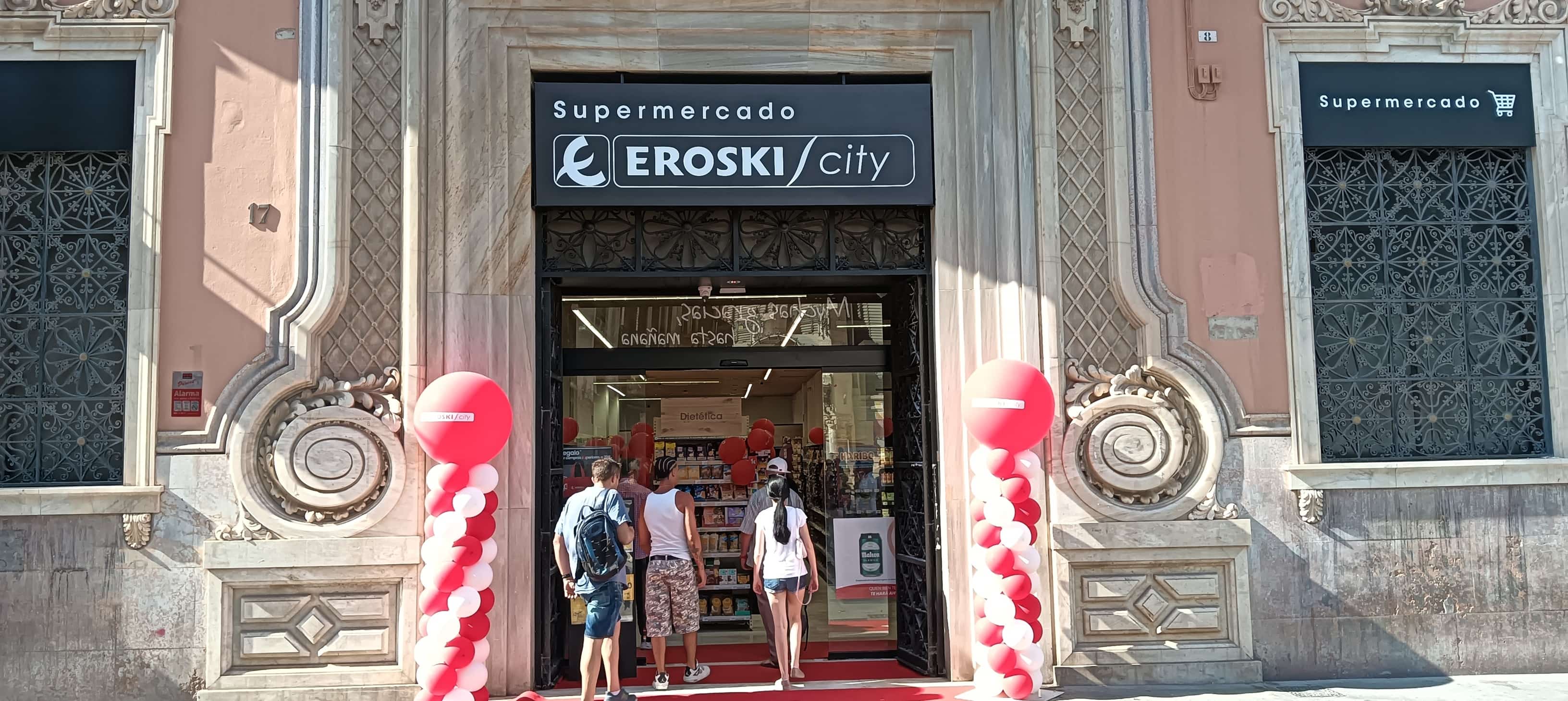 Eroski inaugura un nuevo supermercado franquiciado en Valencia