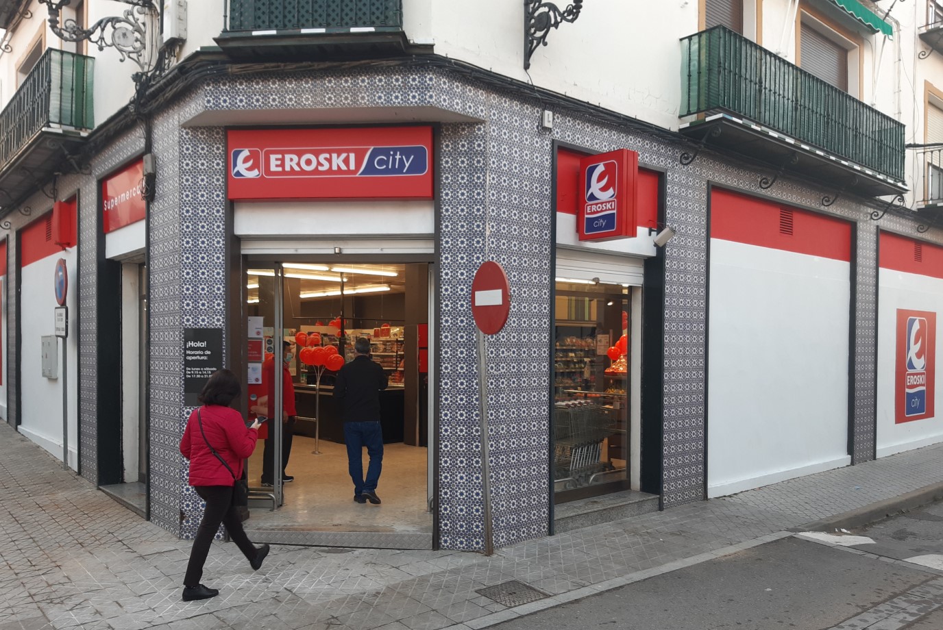 EROSKI INAUGURA UN NUEVO SUPERMERCADO FRANQUICIADO EN LA LOCALIDAD SEVILLANA DE MAIRENA DEL ALCOR