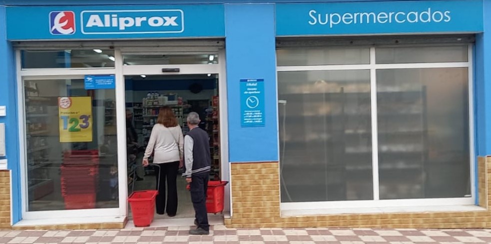 EROSKI INAUGURA UN NUEVO SUPERMERCADO FRANQUICIADO EN CASTILLEJA DE LA CUESTA, EN SEVILLA