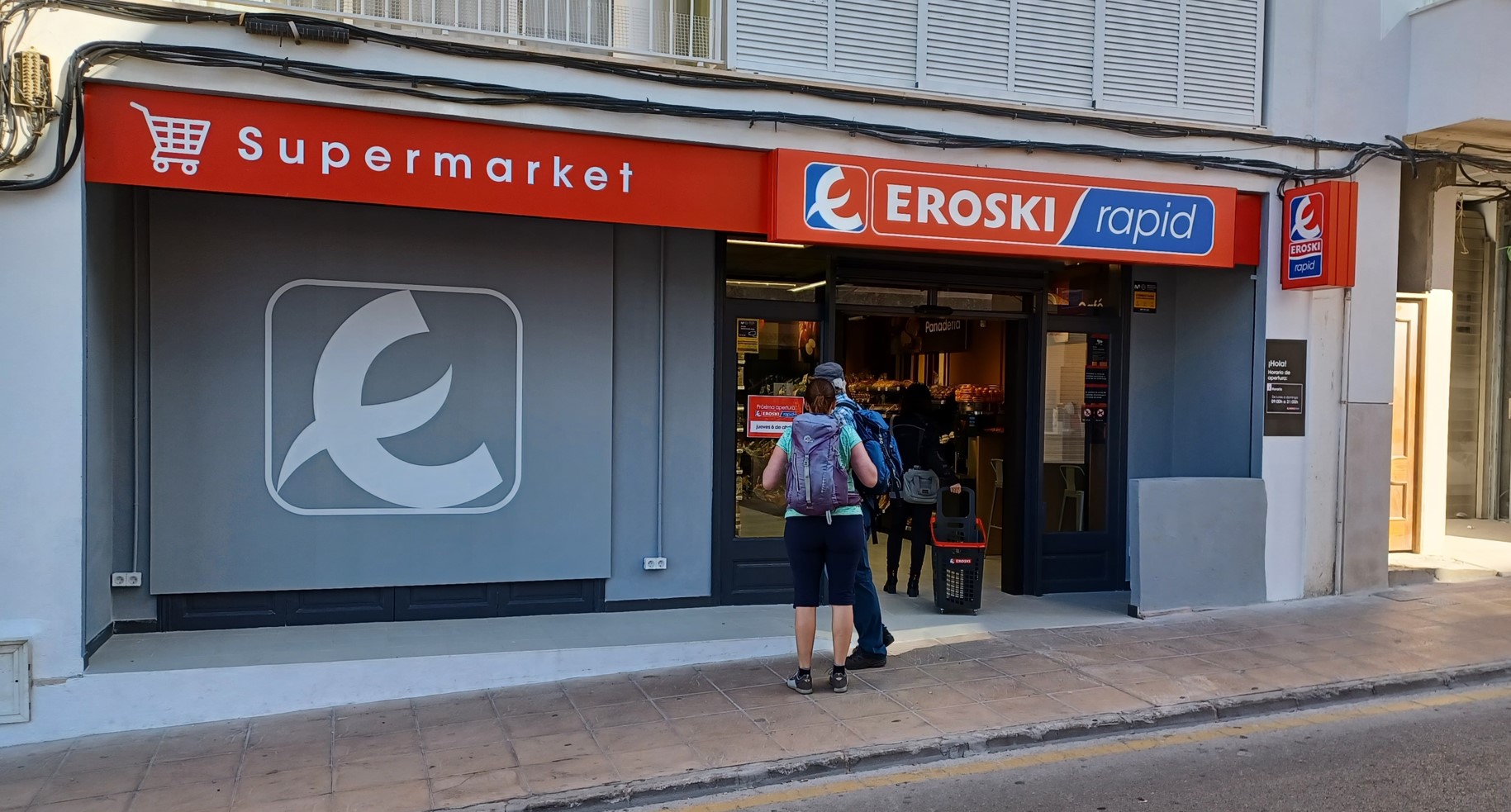 EROSKI INAUGURA UN NUEVO SUPERMERCADO FRANQUICIADO CON LA ENSEÑA “RAPID” EN MALLORCA