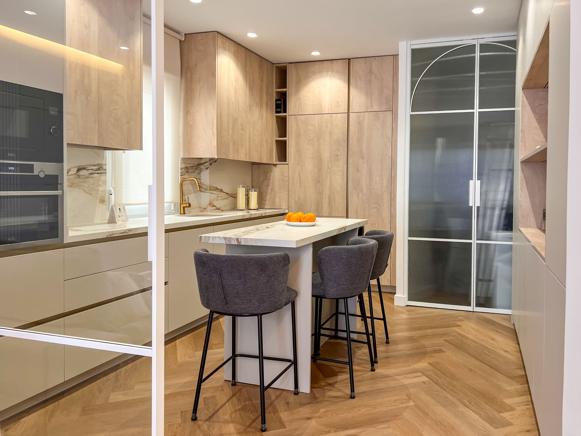 El 61% de los españoles prefieren cocinas cerradas en sus reformas