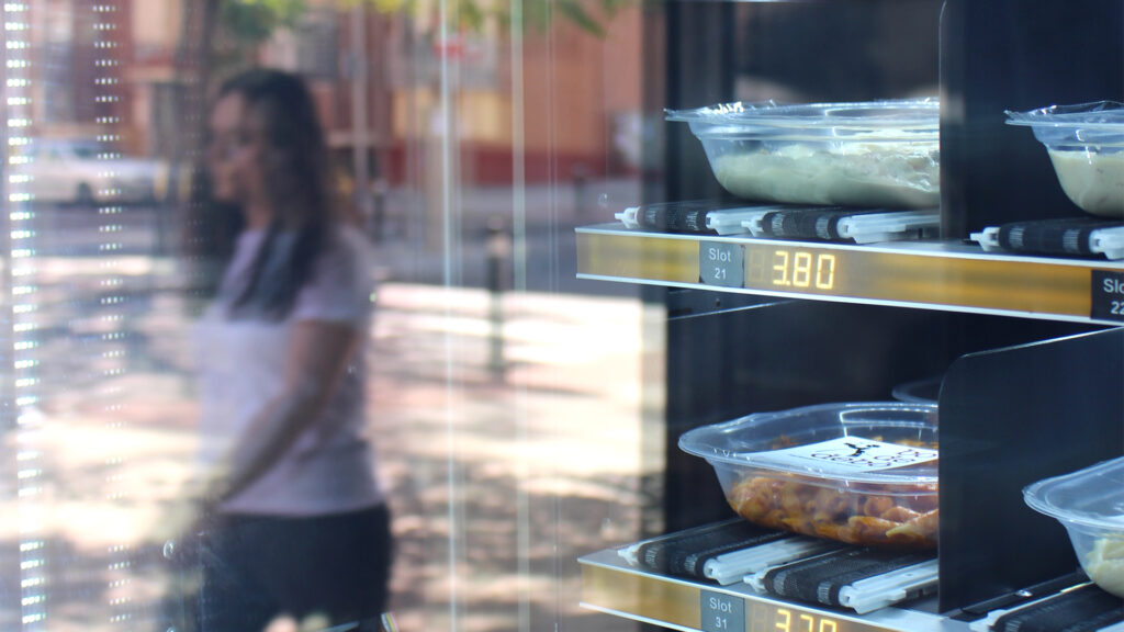 METRO24st abre sus puertas en Opañel