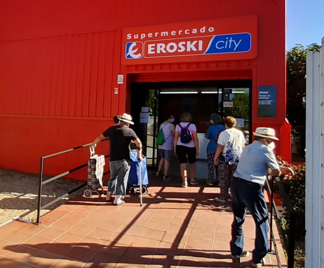 EROSKI INAUGURA UN NUEVO SUPERMERCADO FRANQUICIADO EN LA LOCALIDAD MADRILEÑA DE NAVAS DEL REY